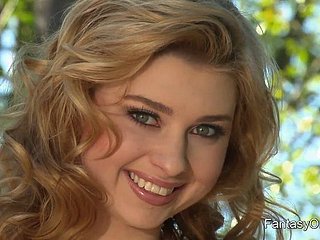 Molly Bennett - Spoof En Masturba
