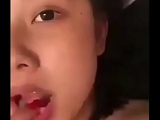 Em gai bị mê cantato khi xÃ hàng
