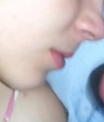 Napalone Cums faceta na pięknej dziewczyny brunetka While She Sleeps