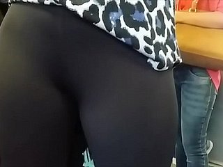 Groped her pussy in train