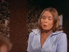 सड़कों में एक चीख (1973)
