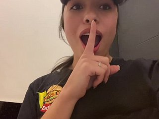 Pelayan mahu anda merahsiakan rahsia kecilnya... Mengapa anda?