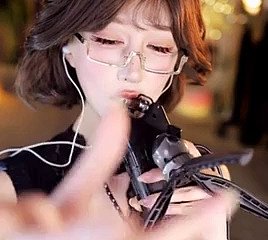 Zhang Ailing은 저녁 자율 학습 후 매일 ASMR을 제공합니다(하이라이트 없음).