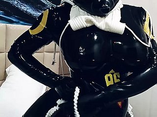 Alcune sessioni di svestizione~