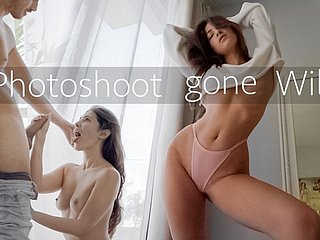 Glum fitnessmodel wordt geneukt tijdens een echte fotoshoot