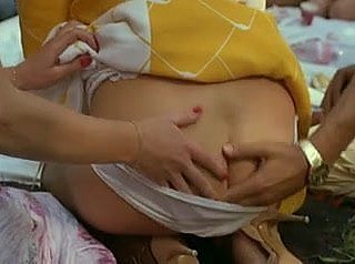 Les Femmes Mariees filem penuh